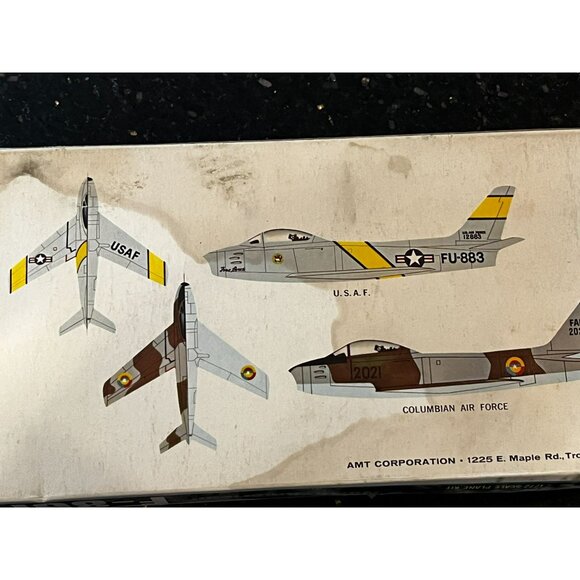 North American F-86F Sabre 1/72 Scale Model Kit A-627:100 AMT sealed - Picture 7 of 8